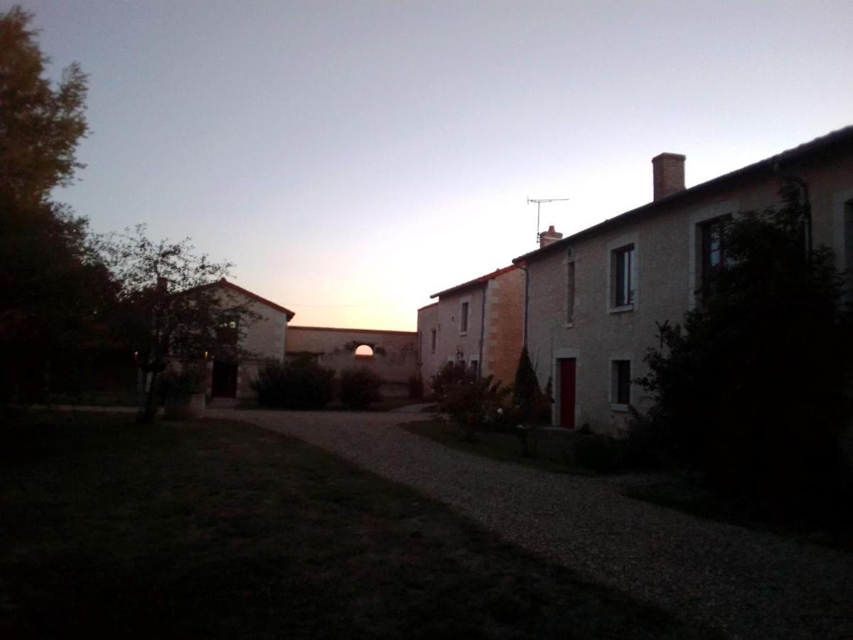 Au Repos Des Elfes Villa Braye-sous-Faye Екстериор снимка